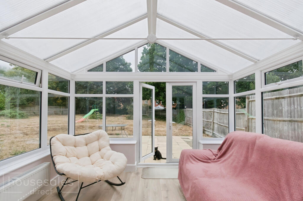 House in Polegate, Bluebells - View 5