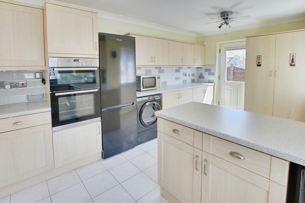 House in Peterborough - View 3
