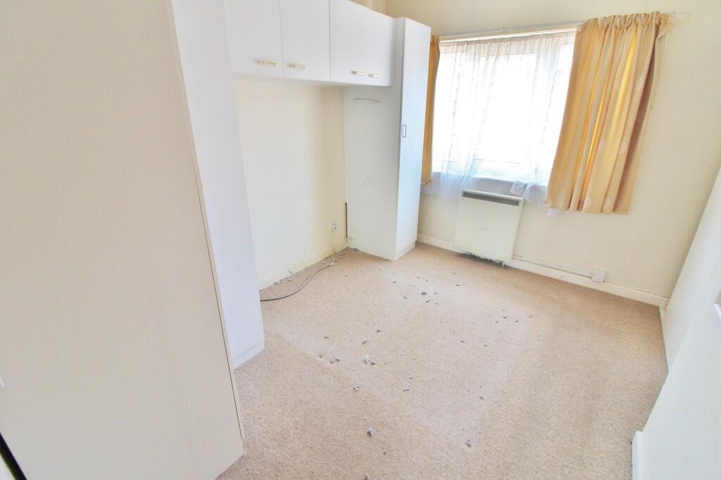 House in Portsmouth - View 5