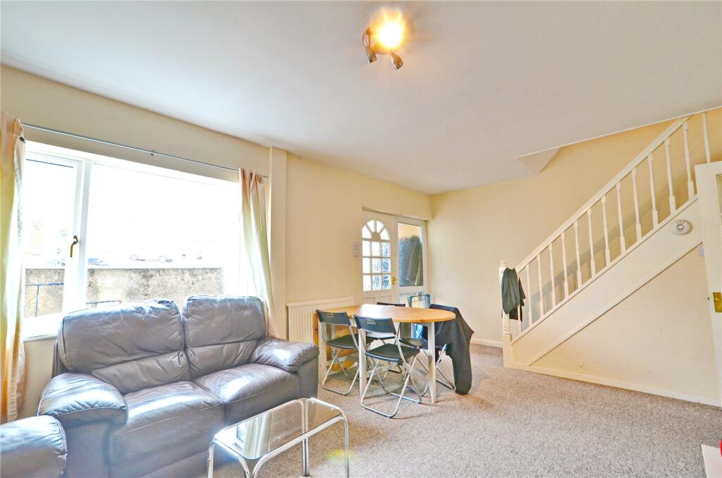 4 bedroom terraced house for rent