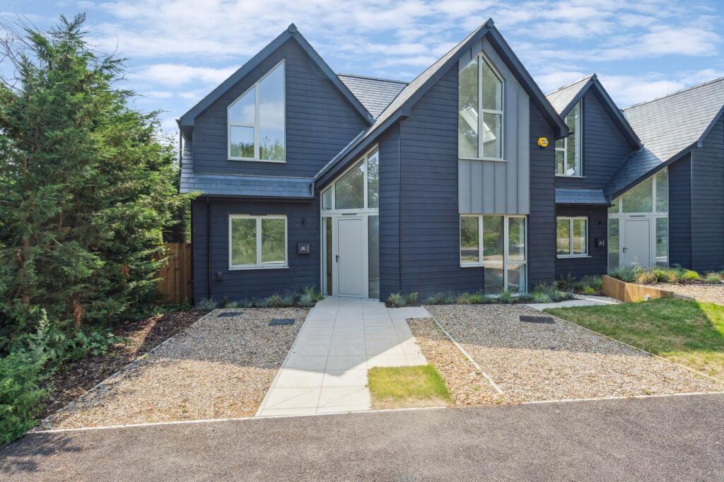Main image of property: Kingsoak, Hitchin, SG4