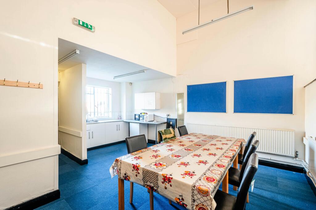 HIgh Rd 832836  Low Res 8.jpg