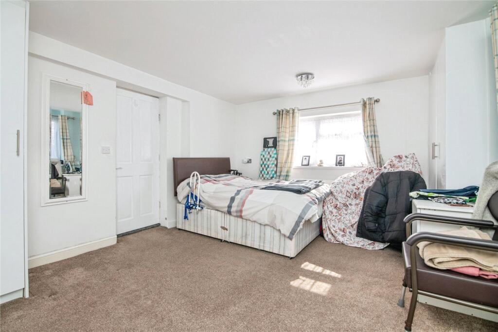 Additional image 8 of Swan Crescent, OLDBURY, West Midlands, B69