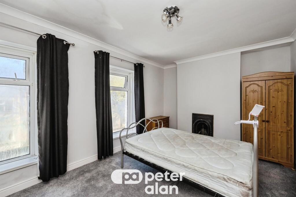 House in Swansea, Briton Ferry - View 4