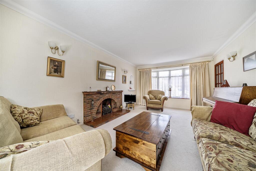 Hartshill, Bedford photo 3