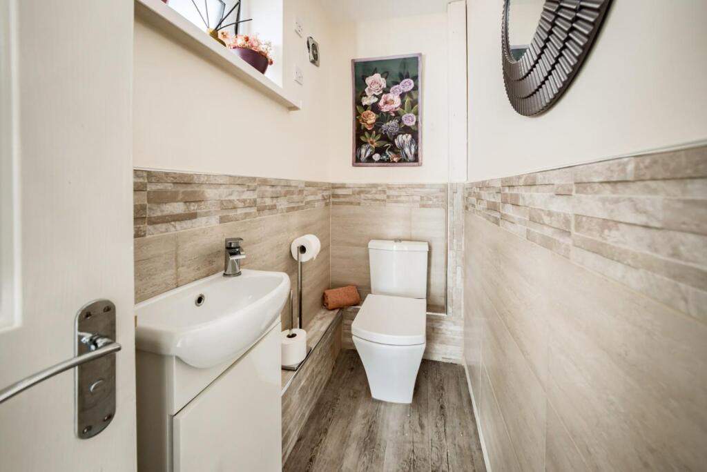 House in Solihull, West Midlands - View 5