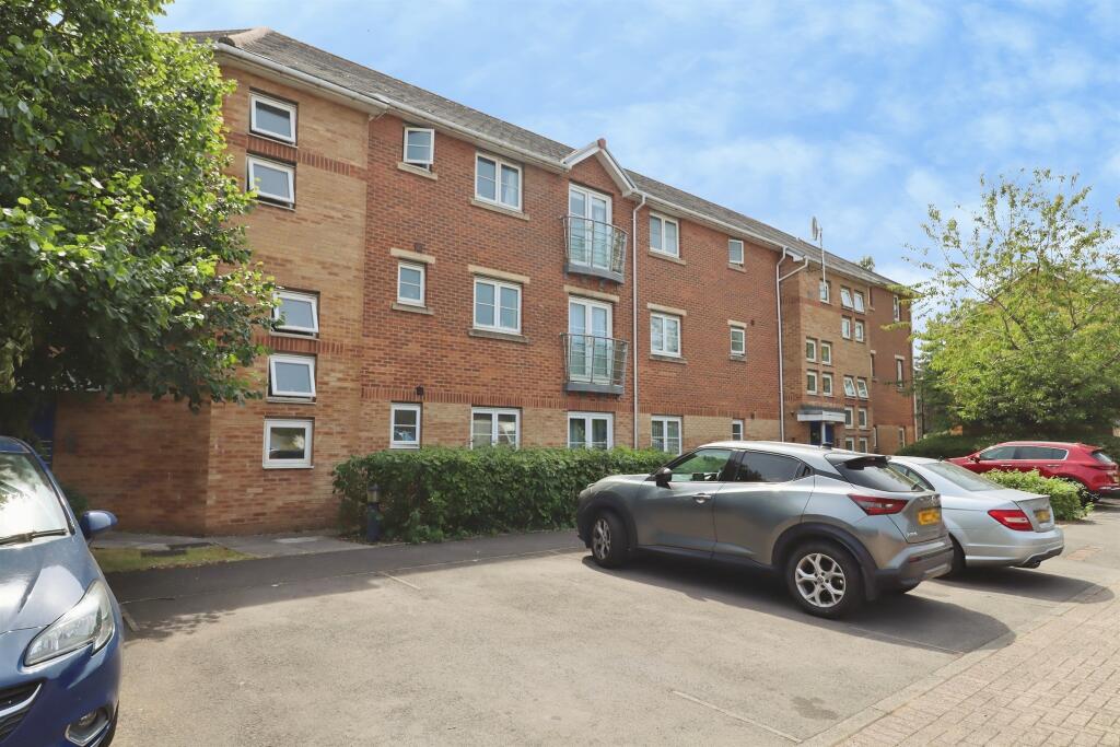 Main image of property: Heol Cilffrydd, Barry