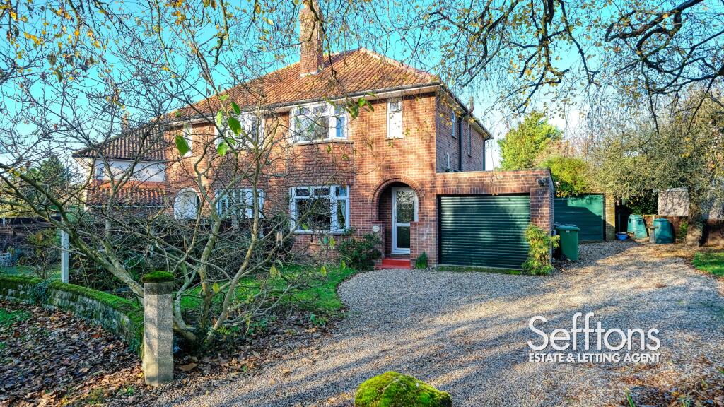 Main image of property: Dereham Road, New Costessey, Norwich, Norfolk NR5