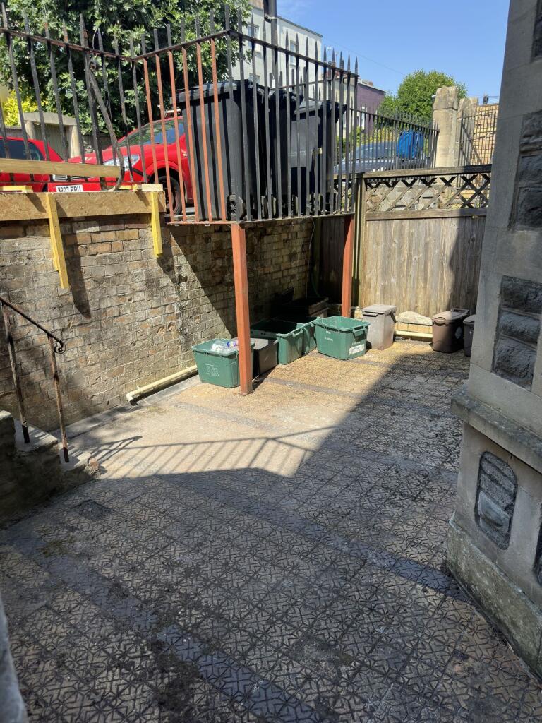 Property photo 11