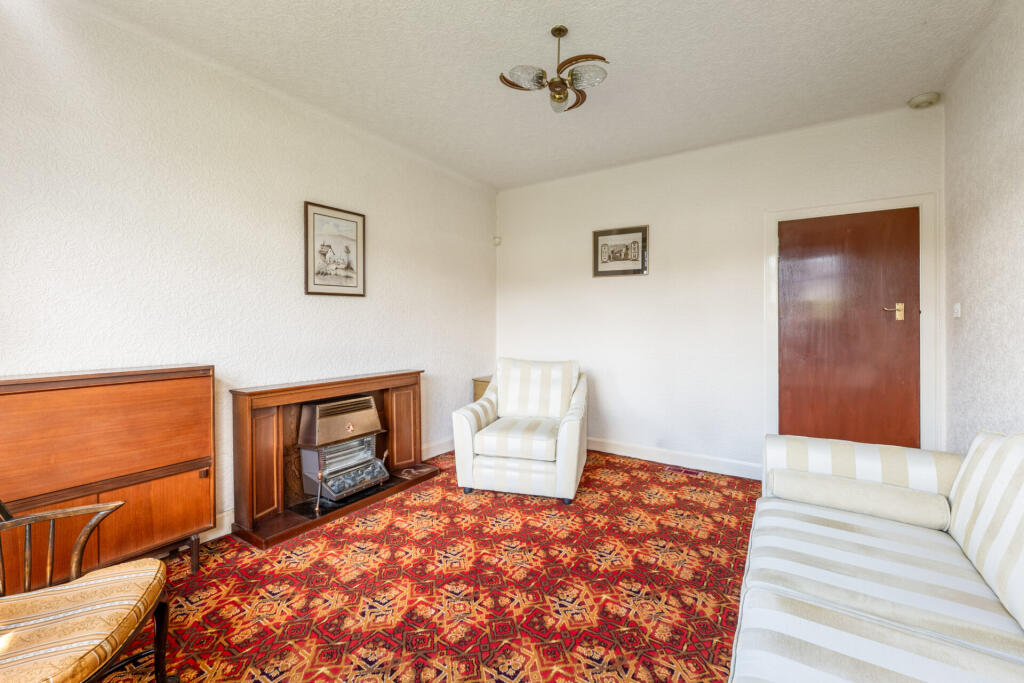 20, Stamperland Gardens, Clarkston, photo 3