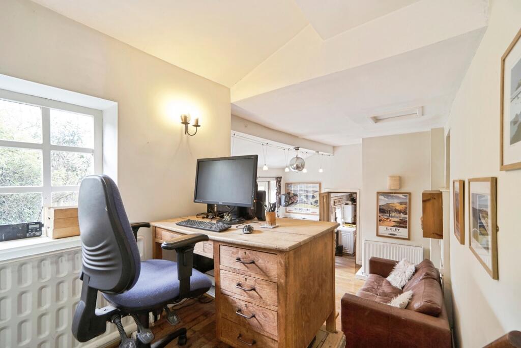 Hainworth, Keighley, West Yorkshire, BD21 – další
