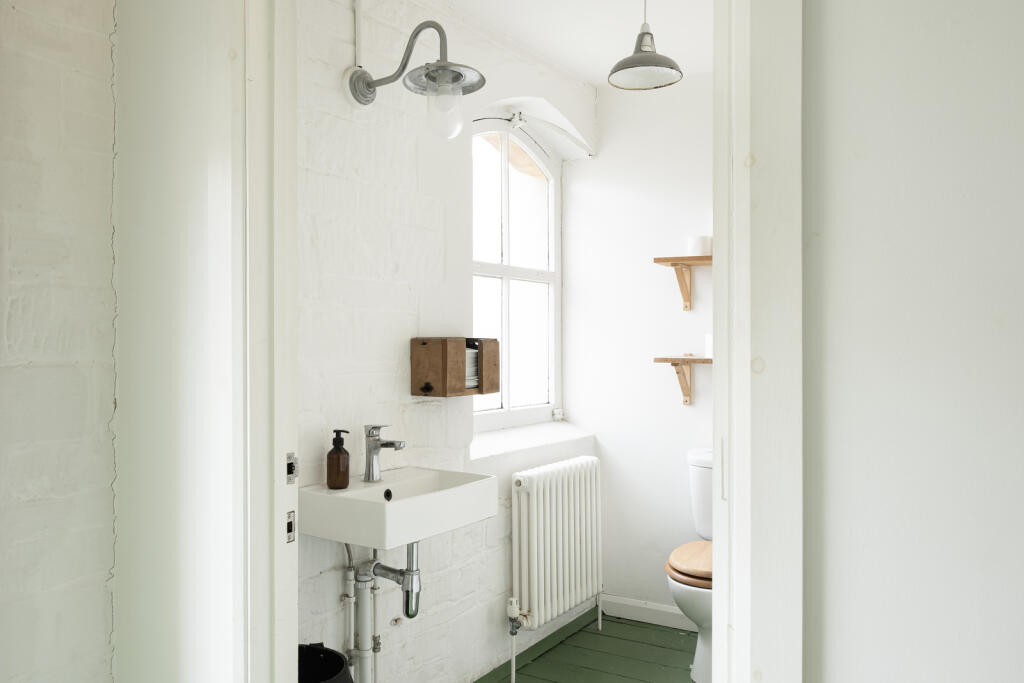 Additional image 23 of Silver Street, Bradford-on-Avon, Wiltshire