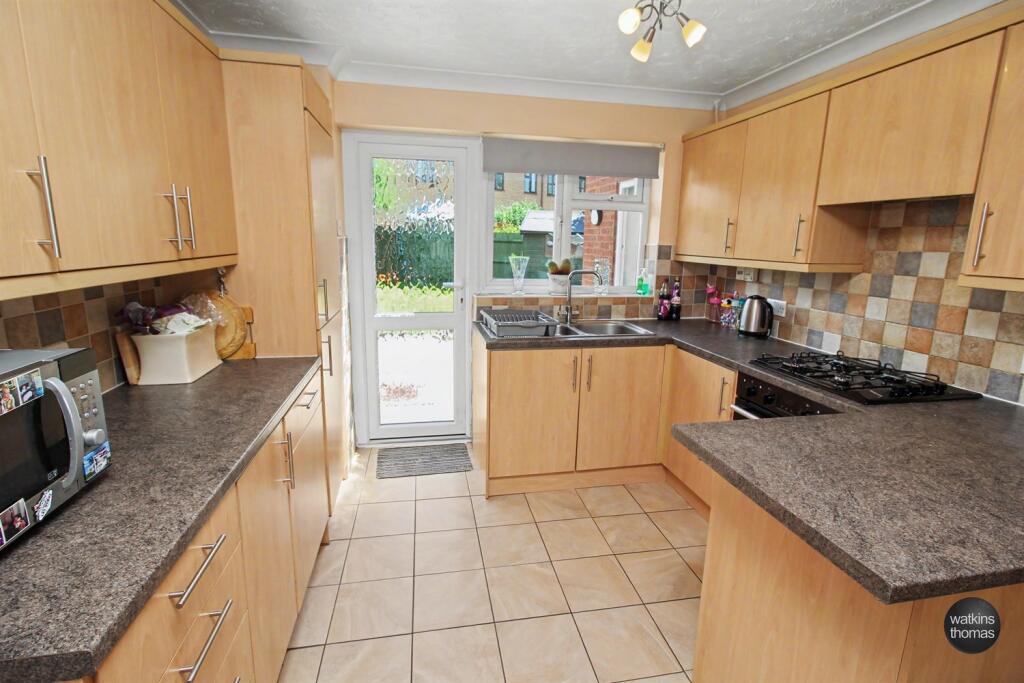 House in Hereford, Herefordshire - View 5
