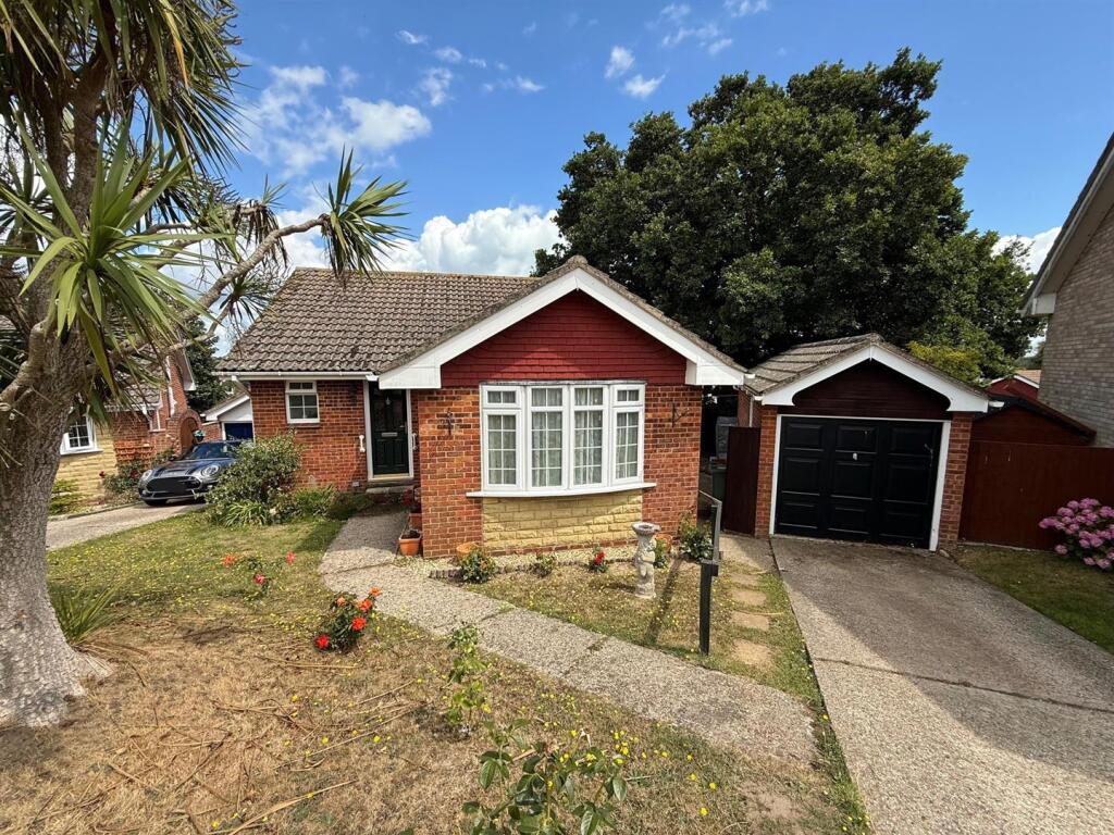 Main image of property: Totland,Isle of Wight