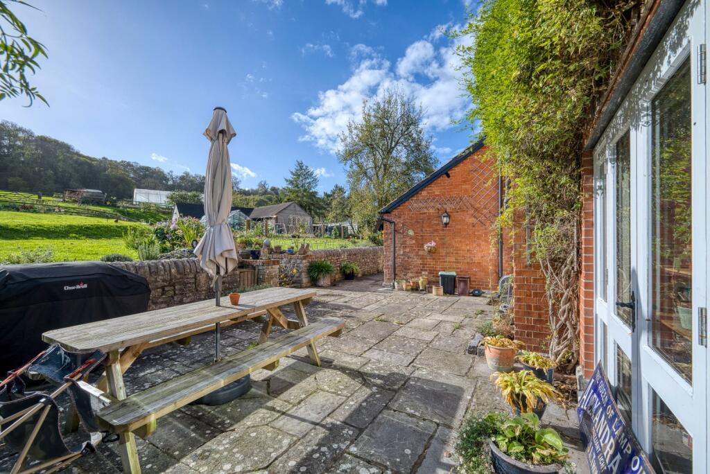 Additional image 23 of Rural hamlet between Glastonbury and Castle Cary