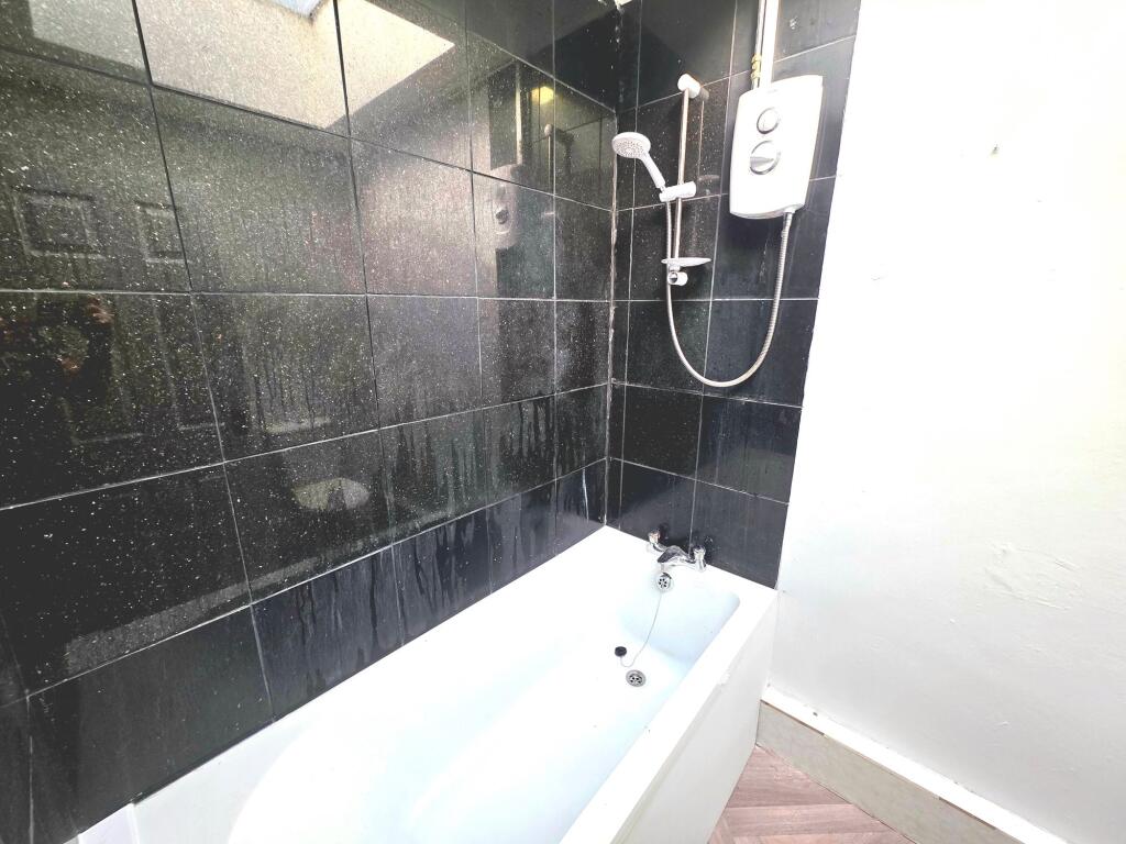 Apartment in Nottingham - More