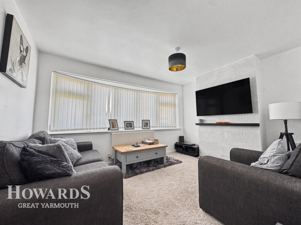 St Andrews Close, Caister-on-Sea photo 4