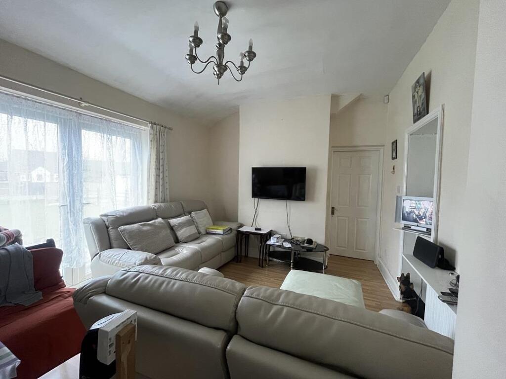 Rhosrobin Road, Rhosrobin, Wrexham photo 3