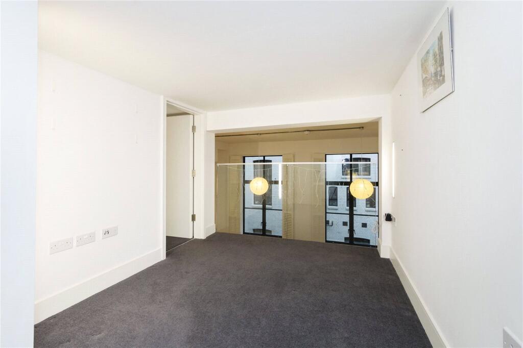 Apartment in London - View 4