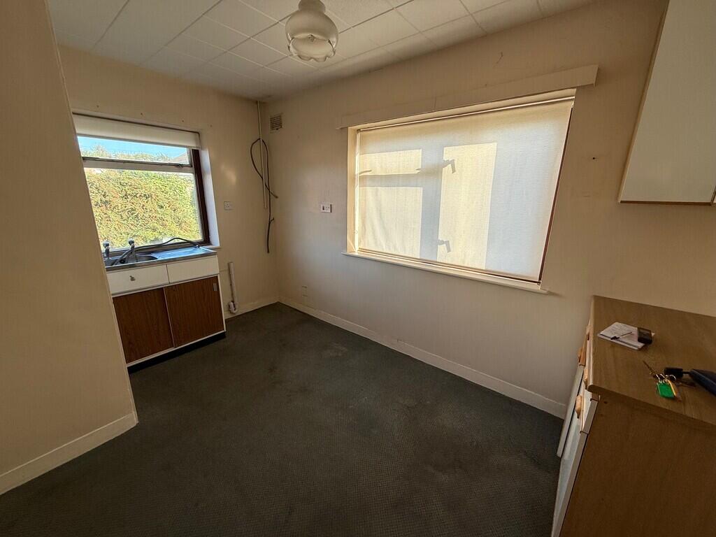 Willoughby Road, Bourne photo 5