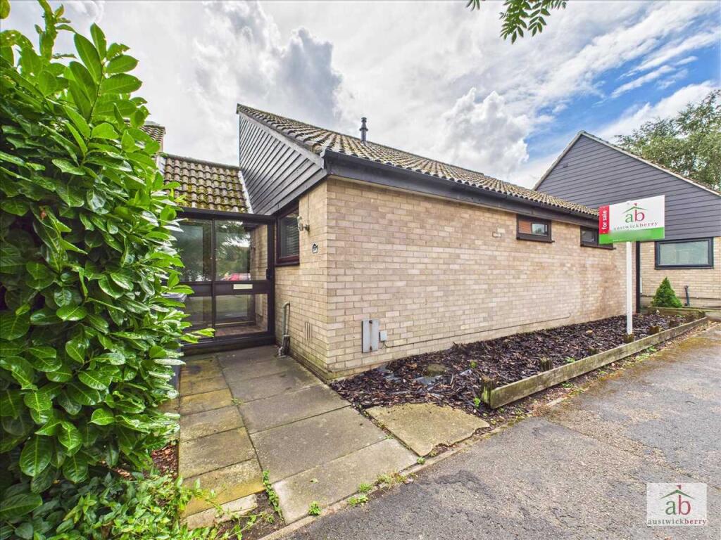 Main image of property: Lark Rise, Martlesham Heath