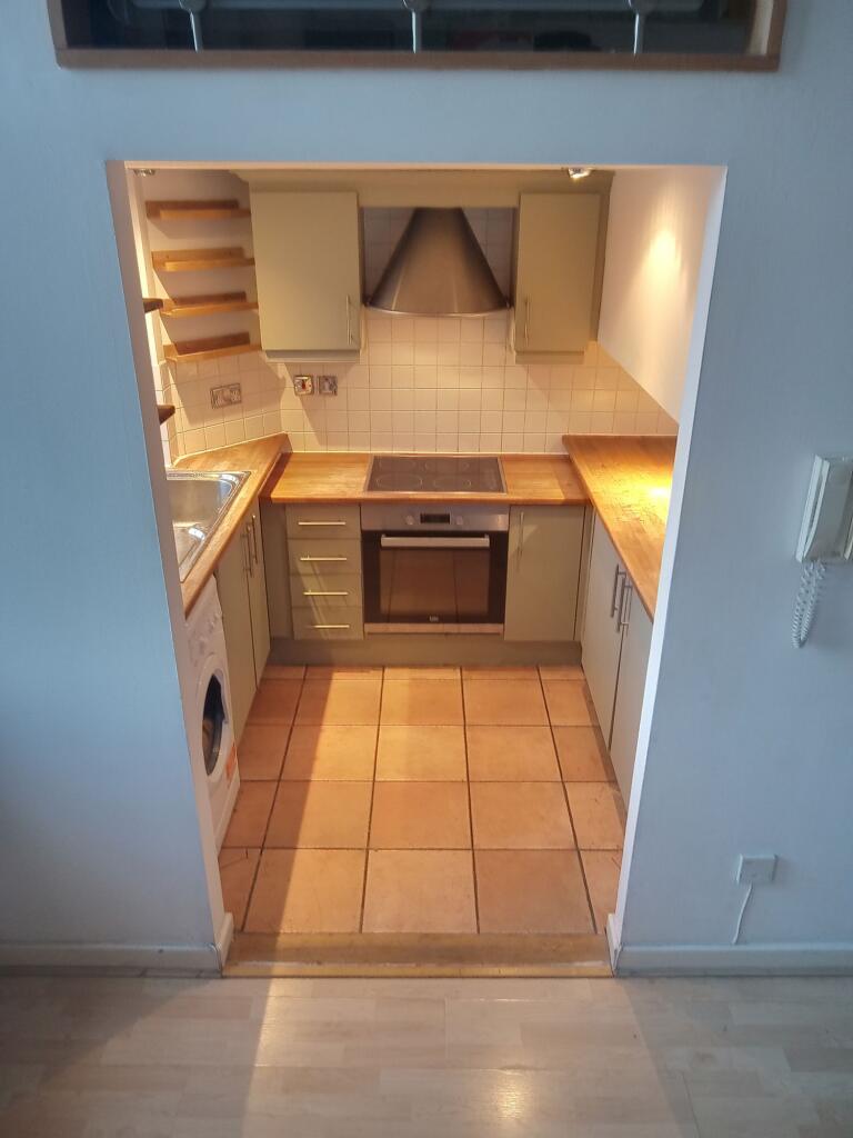 Apartment in Manchester, City Centre - View 2