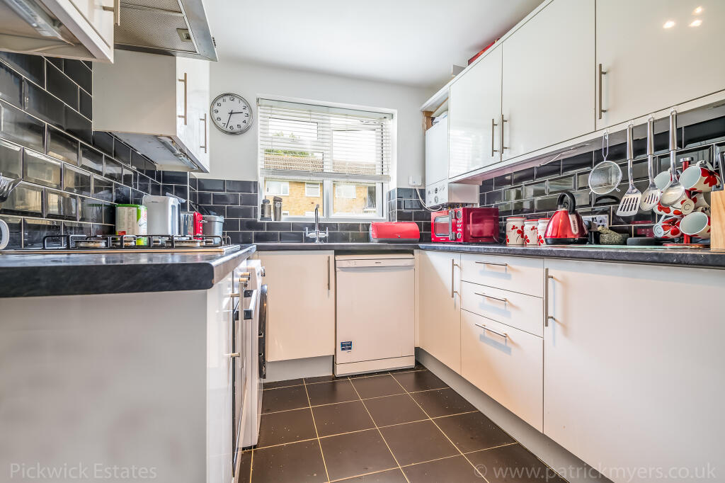 Property photo 8