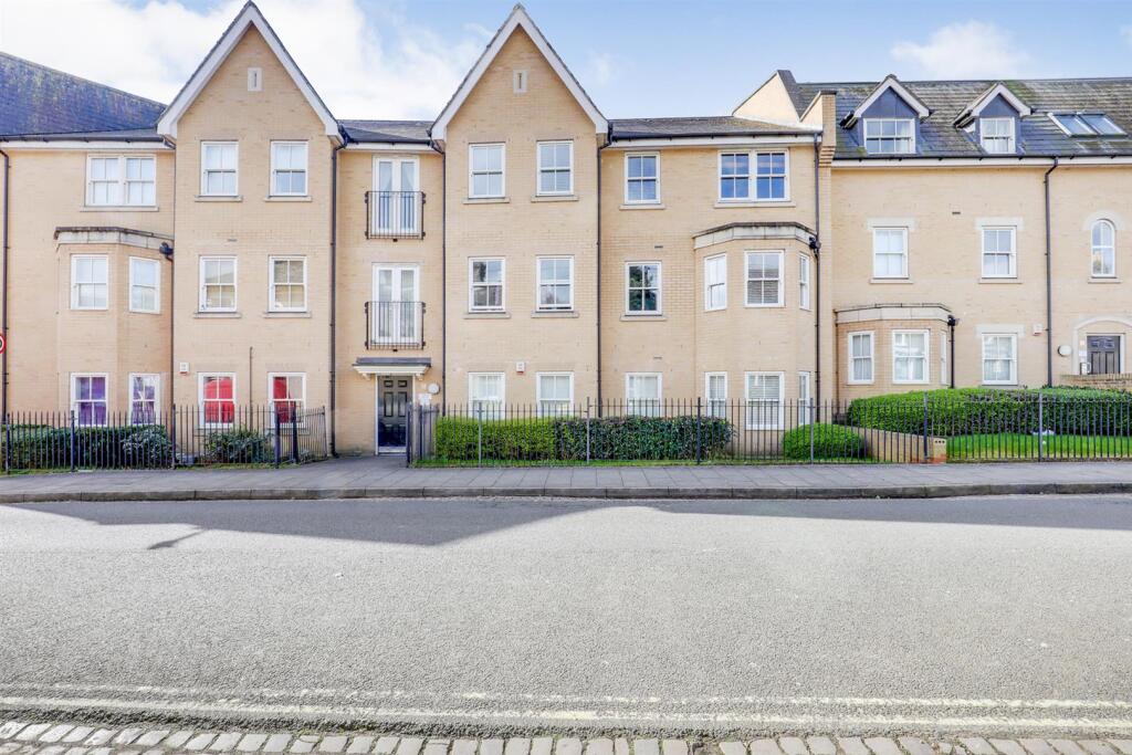 Main image of property: St. Georges Street, Ipswich