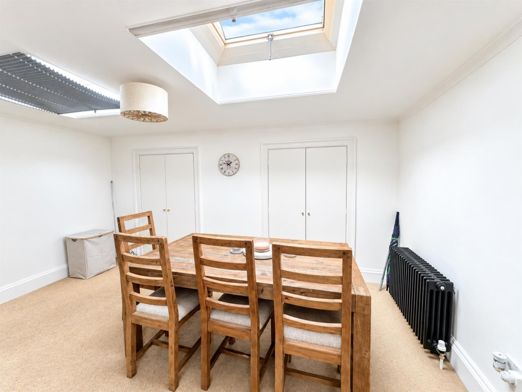 Apartment in Bath - More