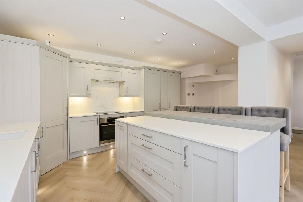 House in Wolverhampton, Old Heath - View 5