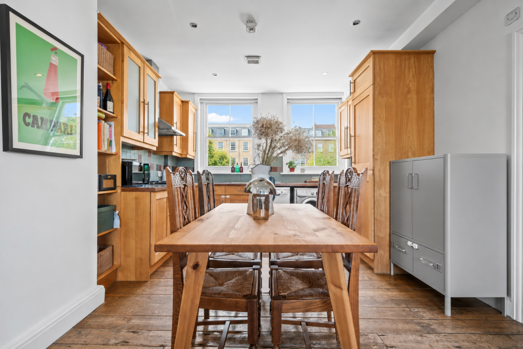 Apartment in London - View 4