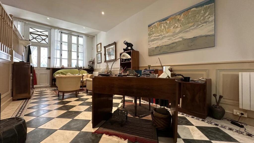 Main image of property: Poitou-Charentes, Charente-Maritime, La Rochelle