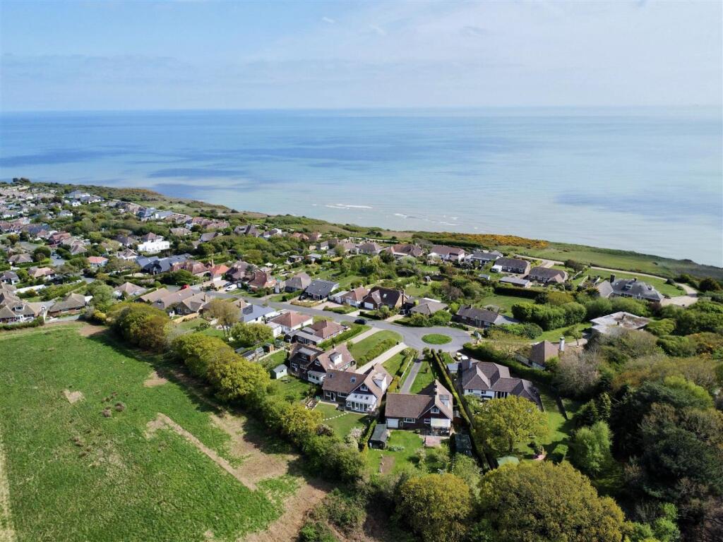 Main image of property: Fyrsway, Fairlight, Hastings