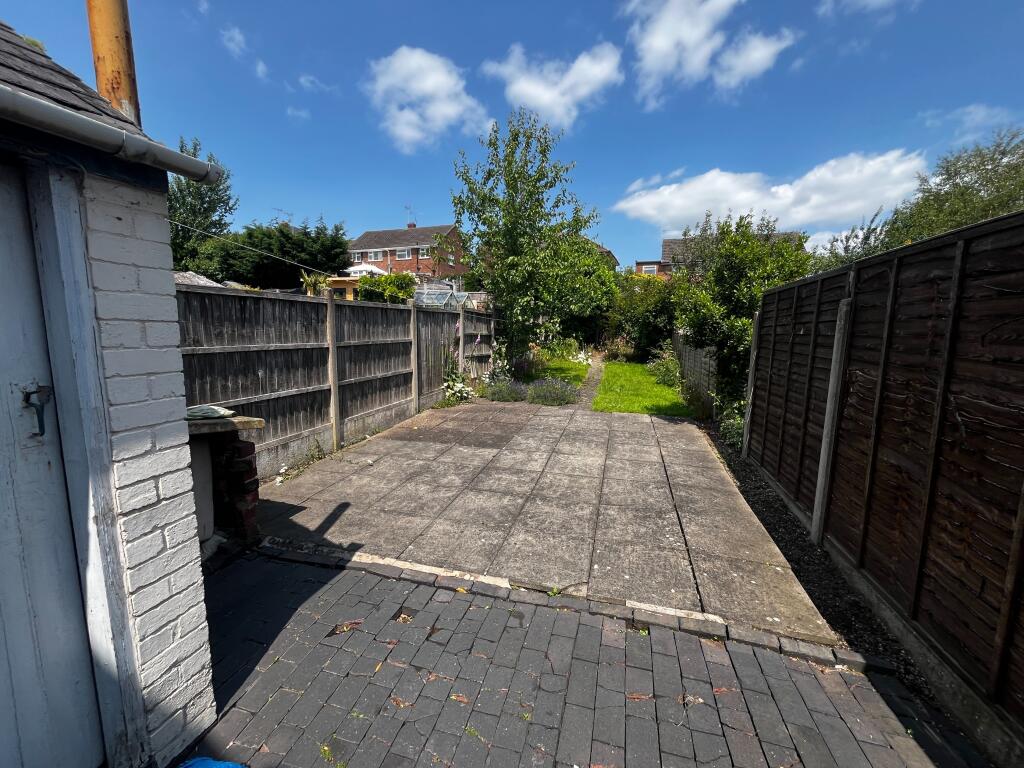 Belvedere Road, Burton-Upon-Trent, DE13 photo 3