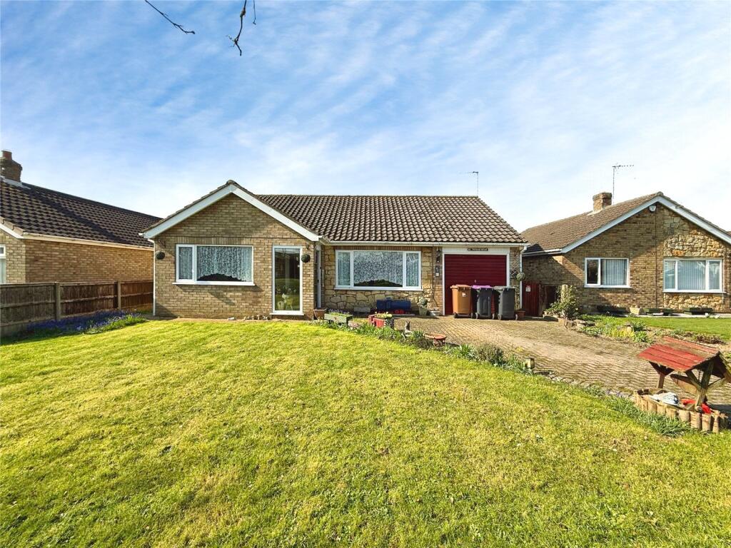 Main image of property: Trevose Drive, North Hykeham, Lincoln, Lincolnshire, LN6