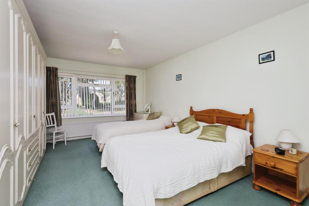 Apartment in Brighton - More