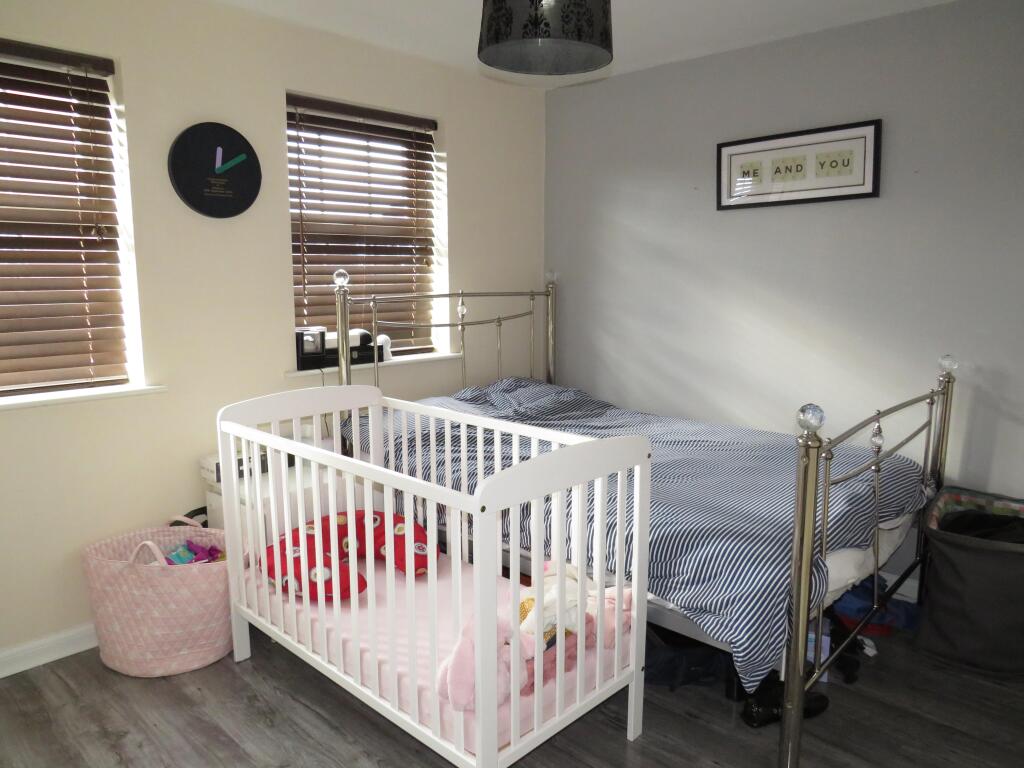 House in Stevenage - View 5