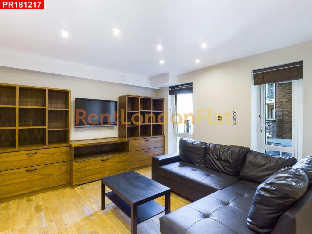 Main image of property: Kensington – 2 Bedrooms Flat