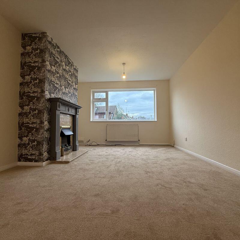 21, Ullswater Drive, Cheadle photo 3