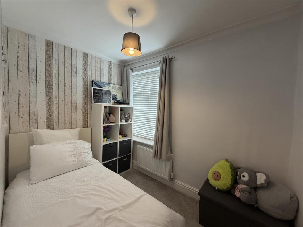 House in Oldham - More