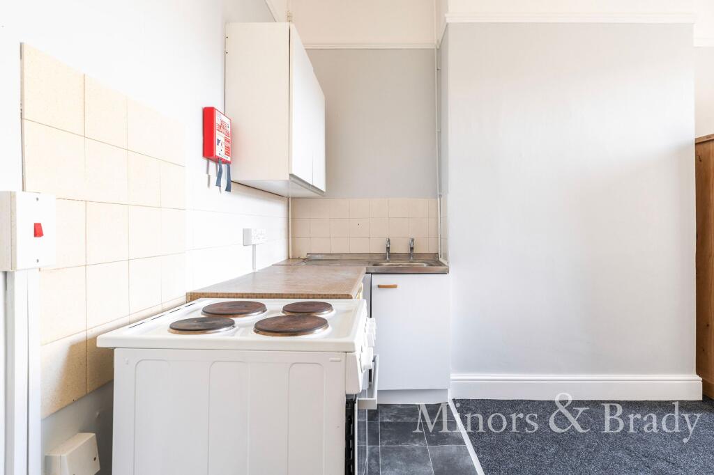 Apartment in Norwich - View 3