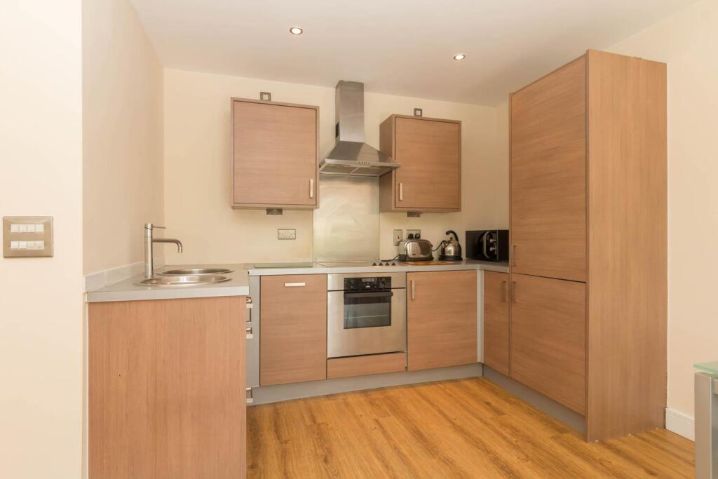 Apartment in Birmingham - View 5