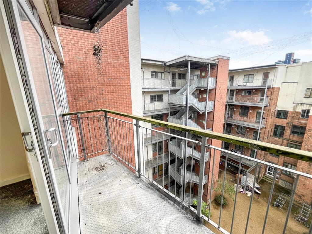 Apartment in Leicester, St Matthew's - More