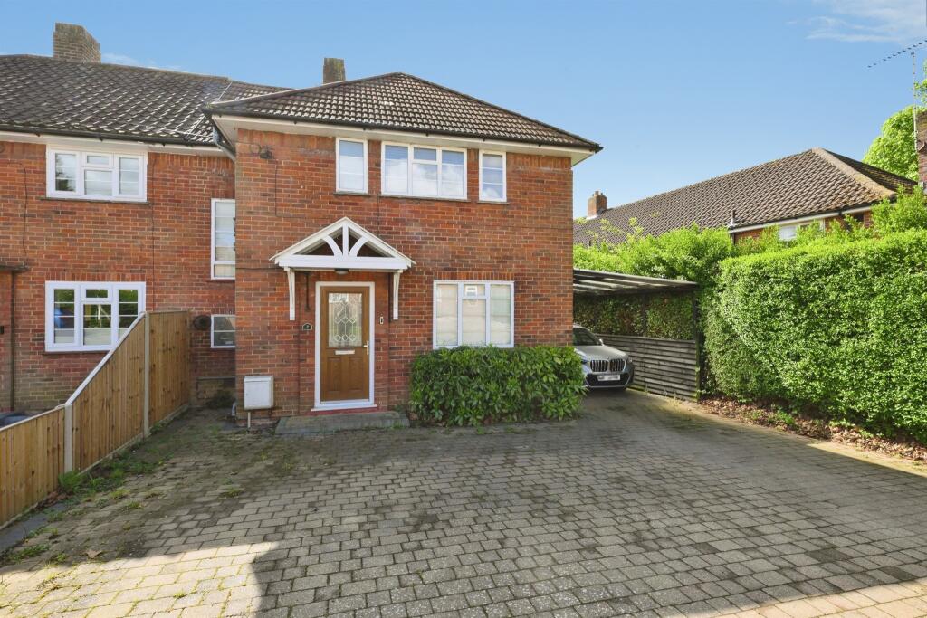 Main image of property: Longlands Road, Welwyn Garden City