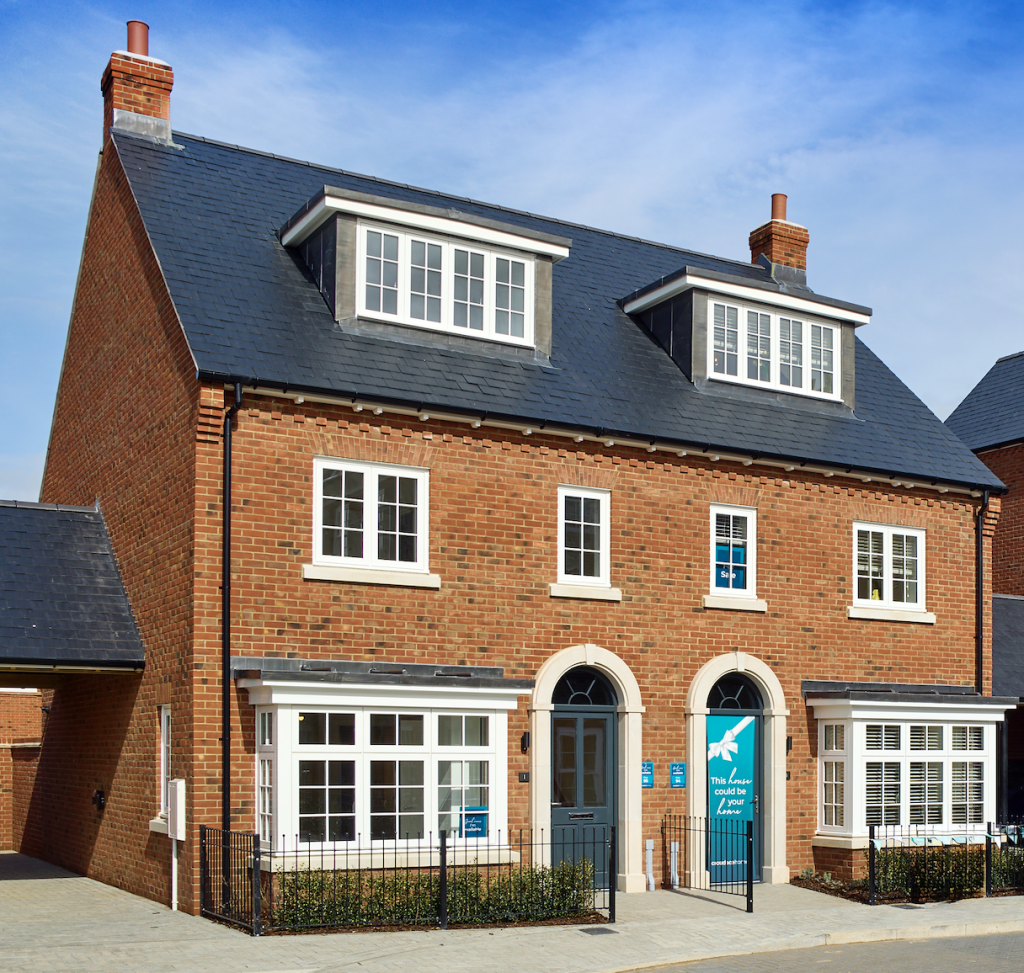 3-bed terraced on Ochre Meadows,
The Green,
Theale,
Berkshire, 
RG7 5GF
, £519,950