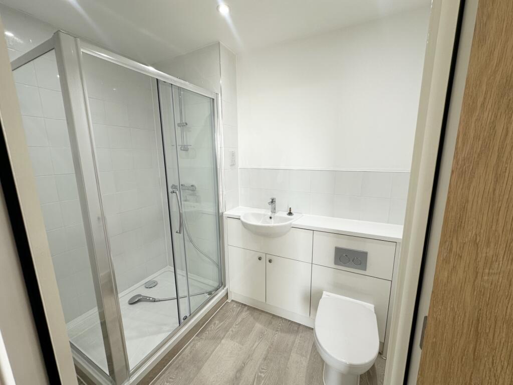 Apartment in Peterborough - More
