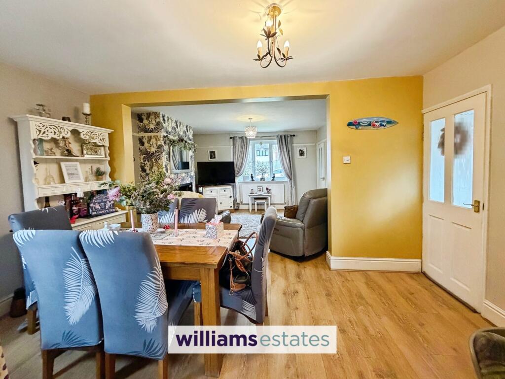 Llanfair Dyffryn Clwyd, Ruthin, LL15 photo 4