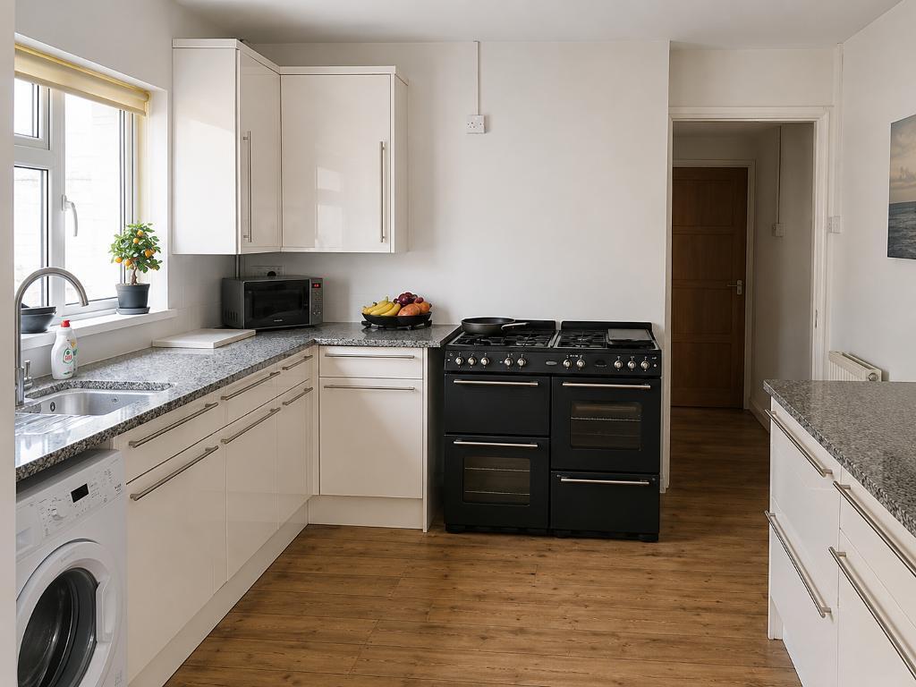 Uley Road, Dursley, GL11 4NJ photo 4