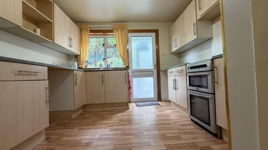House in Paisley, Argyll and Bute - View 5
