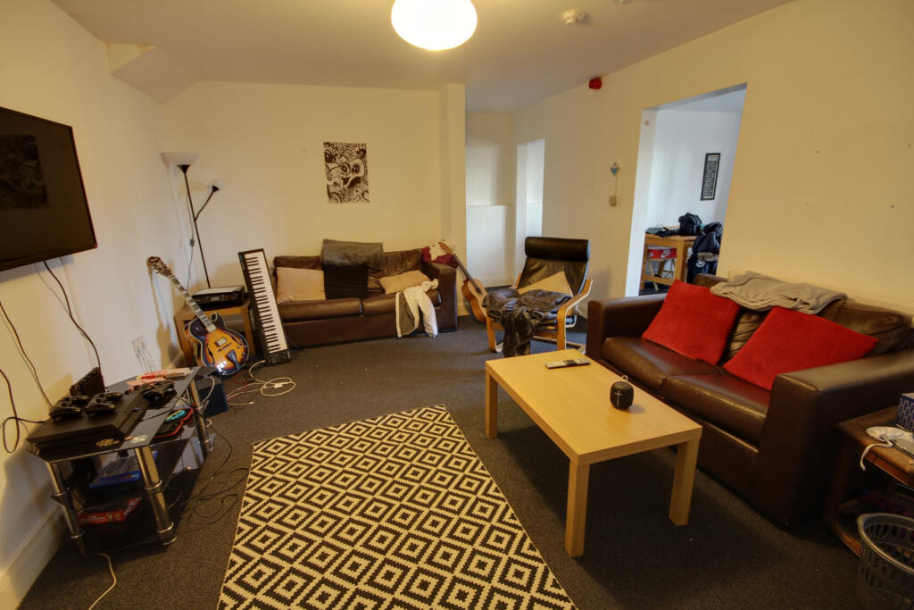 House in Durham - View 4